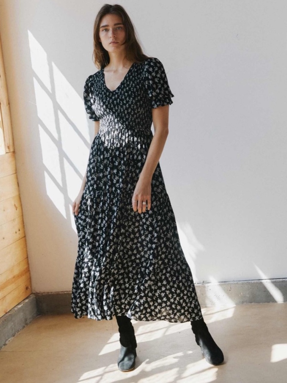 Christy Dawn Brooklyn Dress Black Floral Smocked Tiered Midi Size XS LIKE NEW!